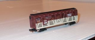 Train N Scale Cattle Car Canadian National 173538.