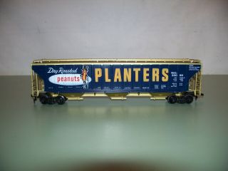 Ho Scale Tyco Planters Peanuts 3 Bay Hopper Car