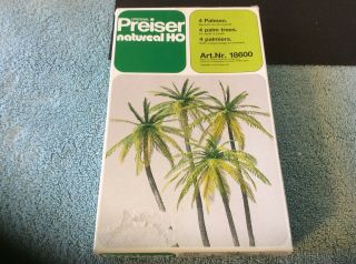 Preiser Model Natureal Ho Art.  Nr.  18600 Palm Trees