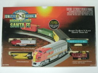 Bachmann Highballers Santa Fe E - Z Track System N Scale Model Train Set 24003