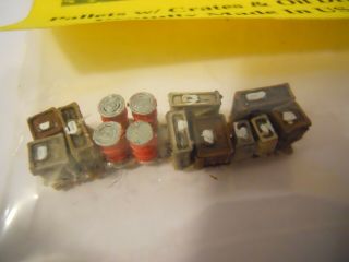 Jeb Mfg N Scale Details: N101 Pack Of 4 Pallets With Crates & Barrels