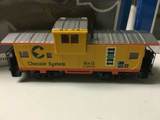 Bachmann Ho Scale Chessie System B & O Wide Vision Caboose C - 3966 Yellow