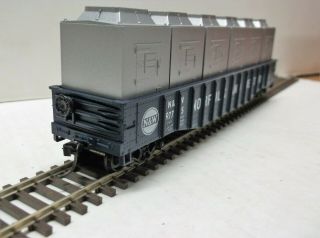 Athearn vintage HO scale 1676 Norfolk & Western 50 ' gondola with containers 3
