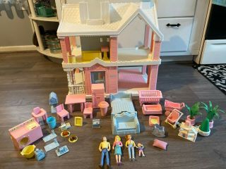Vintage 1991 Playskool Victorian Dollhouse With Furniture & Accessories & Family