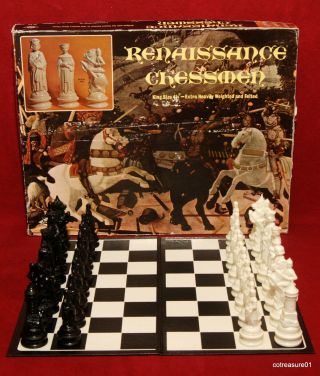 E S Lowe Renaissance Chessmen & Board Anri 4 - 3/4 " King 833 1970 Premium Model