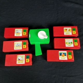 Vintage Kenner Snoopy Movie Viewer With 6 Cartridges Green And Red