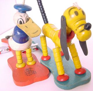 1930s FISHER PRICE DISNEY DONALD DUCK & PLUTO MICKEY MOUSE ' S DOG POP - UP CRITTERS 2