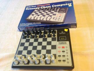 Radio Shack Portable Companion Sensory Chess Computer Game 60 - 2439