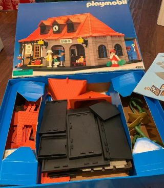 Playmobil 4300 4300 Bahnhof Station Building Parts Only