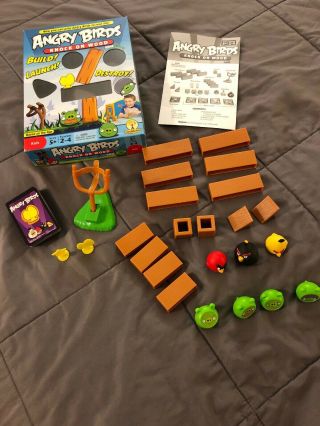 Angry Birds Knock On Wood Game - Complete - Pre - Owned