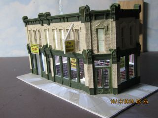 Ho 1/87 Built Book Store With A Fully Detailed Lighted Interior