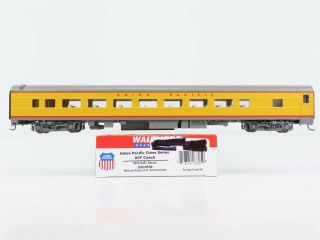 Ho Scale Walthers 932 - 9530 Up Union Pacific Cities Series Acf Coach Passenger