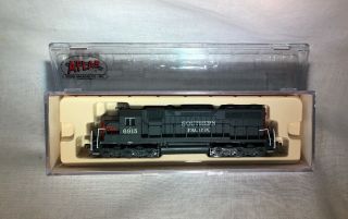 N Scale - Atlas - Southern Pacific Sd - 35 Locomotive - 49485 - 6915