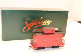 Spectrum " On30 " Caboose 27799 Painted Unlettered Lighted Interior Mib