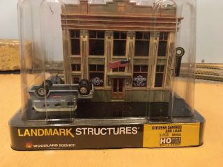 Woodland Scenics Ho Scale Citizens Savings And Loan Br5033 Built & Ready