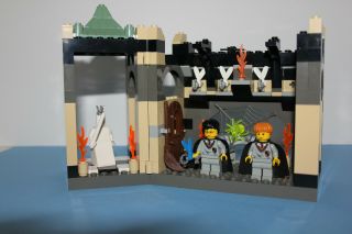 Lego Harry Potter The Chamber Of The Winged Keys (4704) Retired