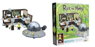 Mcfarlane Toys Rick & Morty Spaceship & Garage Large Construction Toy Set.
