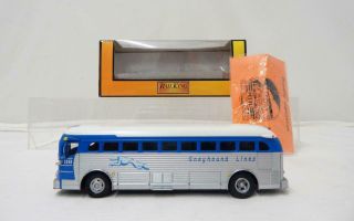 Mth Die Cast Greyhound Bus 1961 Chicago On Destination O Gauge 1:43 Scale Boxed