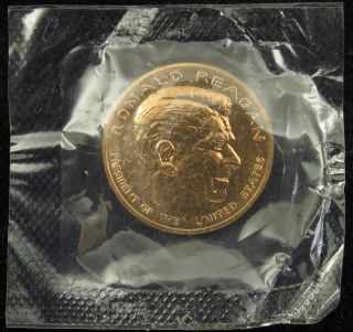 U.  S.  Medal President Ronald Reagan Cello 1 5/16 " Bronze