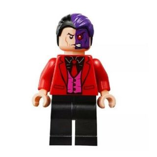Lego Two Face Minifigure Sh594 From Heroes Set 76122