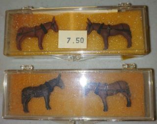 Ho Scale Figures Dyna - Model Products,  Mules (s38)