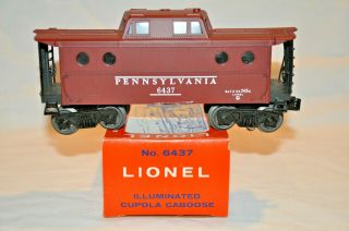 Lionel Postwar Pennsylvania 6437 Caboose With Box