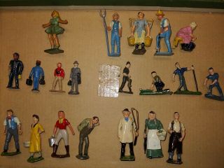 20 Vintage 40s/50s Metal S,  027,  O Scale Train Layout Figures,  Commuters,  Workers