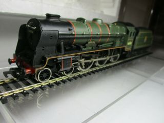 Mainline OO gauge B.  R.  4 - 6 - 0 Class 6P - 7P Rebuilt Royal Scot (46100) (37057) 2