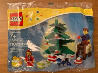 Lego Christmas Tree Set 40058 2 Rare Minifg Toy Train 4 Gift Ladder Bulbs