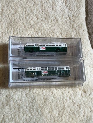 N Scale Model Railway Layout Accessories 2 X Wheels Of Time Motor Coach/buses
