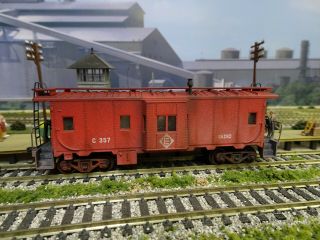 Ho Train Custom Built Weathered Erie Railroad Bay Window Caboose E33