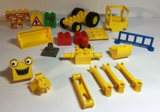 2001 Lego Duplo Bob The Builder Set 3272 - Scoop On The Road 21pcs No Instruction