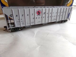 Exactrail Great Northern Ry Magor 4750 Grain Covered Hopper.  Ho Scale.