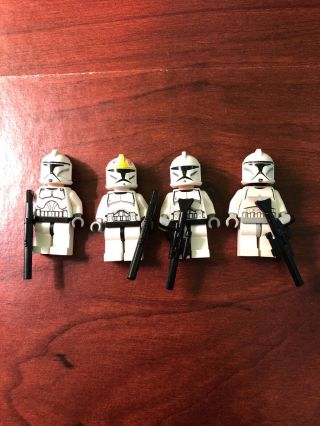 Lego Star Wars Exclusive White Boba Fett Collectible Minifigure