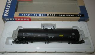 Walthers Ho Scale Chvx 287078 Utlx 23,  000 Gallon Funnel Flow Tank Car 932 - 7257
