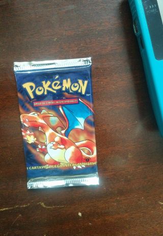 Pokemon 1st Edition Booster Pack Base Set - Charizard - Spanish - Weighed Light