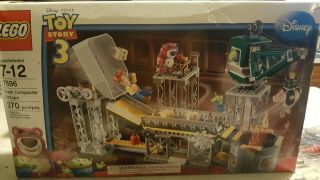 Toy Story 3 Trash Compactor Escape Lego Set