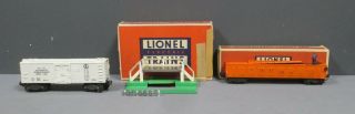 Lionel 3472 Operating Milk Car With Platform & 3562 - 75 Orange At&sf Operating Ba