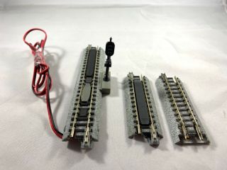 Kato N Gauge 3 - Lamp Automatic Signal.  Wired And Ready - Extra Track