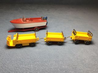 Wiking 1:87 Scale,  Plastic Motor Boat With Trailer And Baggage Tug With 2 Carts