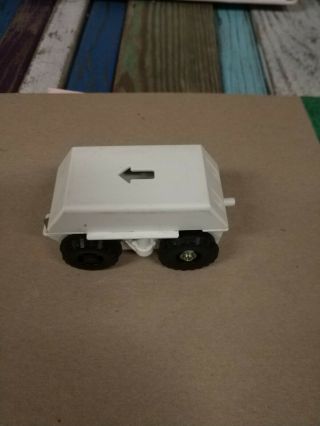 1994 TOMY Big Big Loader 5003 Replacement Part 1977 White Motorized Chassis 3