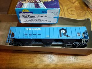 Ho Scale Train Kit W/box Athearn Rock Island Covered Rib Side Hopper Rail Runner