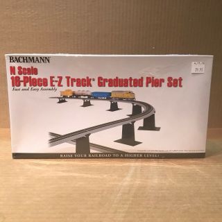Bachmann 44871 16 Piece E - Z Track Graduated Pier Set N Scale