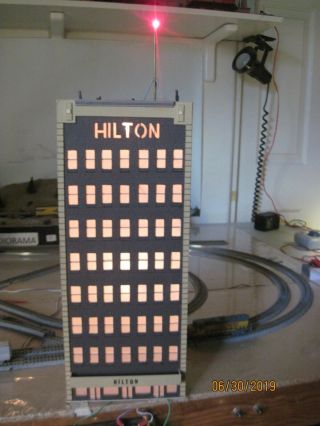 N Scale Custom Built 8 Story Lighted Hilton Hotel & Antenna.
