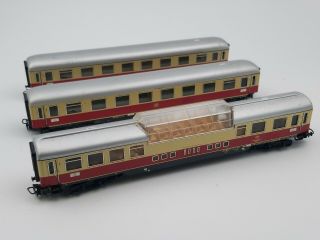 Ho Scale - Marklin - Assorted Passenger Cars 1st Class (3) - 1 Lite