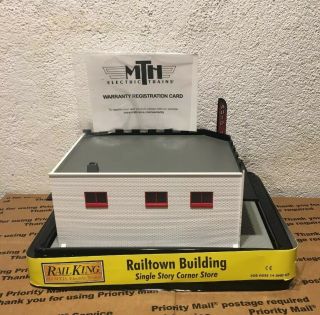 MTH RAILKING Squeekys Auto Parts CORNER STORE LIGHTED BUILDING ACCE FOR LIONEL 3