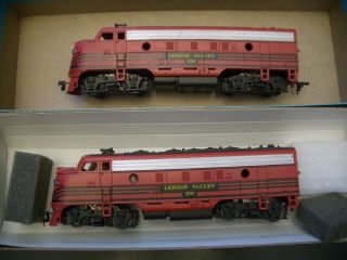 Athearn Ho Scale Lehigh Valley F7a Powered & B Dummy Diesel Locomotives