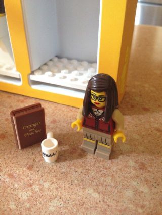 Lego Series 10 Mini - Figure Librarian W/base Lego -