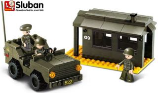 Sluban Army Jeep & Outpost Base Hq Soldier Building Blocks Military Bricks B6100