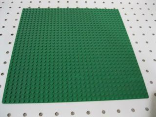 Lego Brand - - Green Grass 32x32 Baseplate 10 Inch Square Base Plate